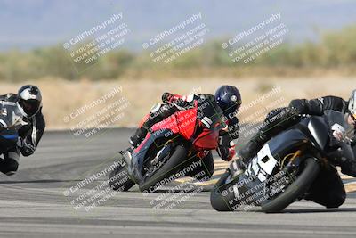 media/Nov-16-2025-Race Pace (Sun) [[8c5fa54630]]/Verified Riders/7-Turn 4 (1155am)/